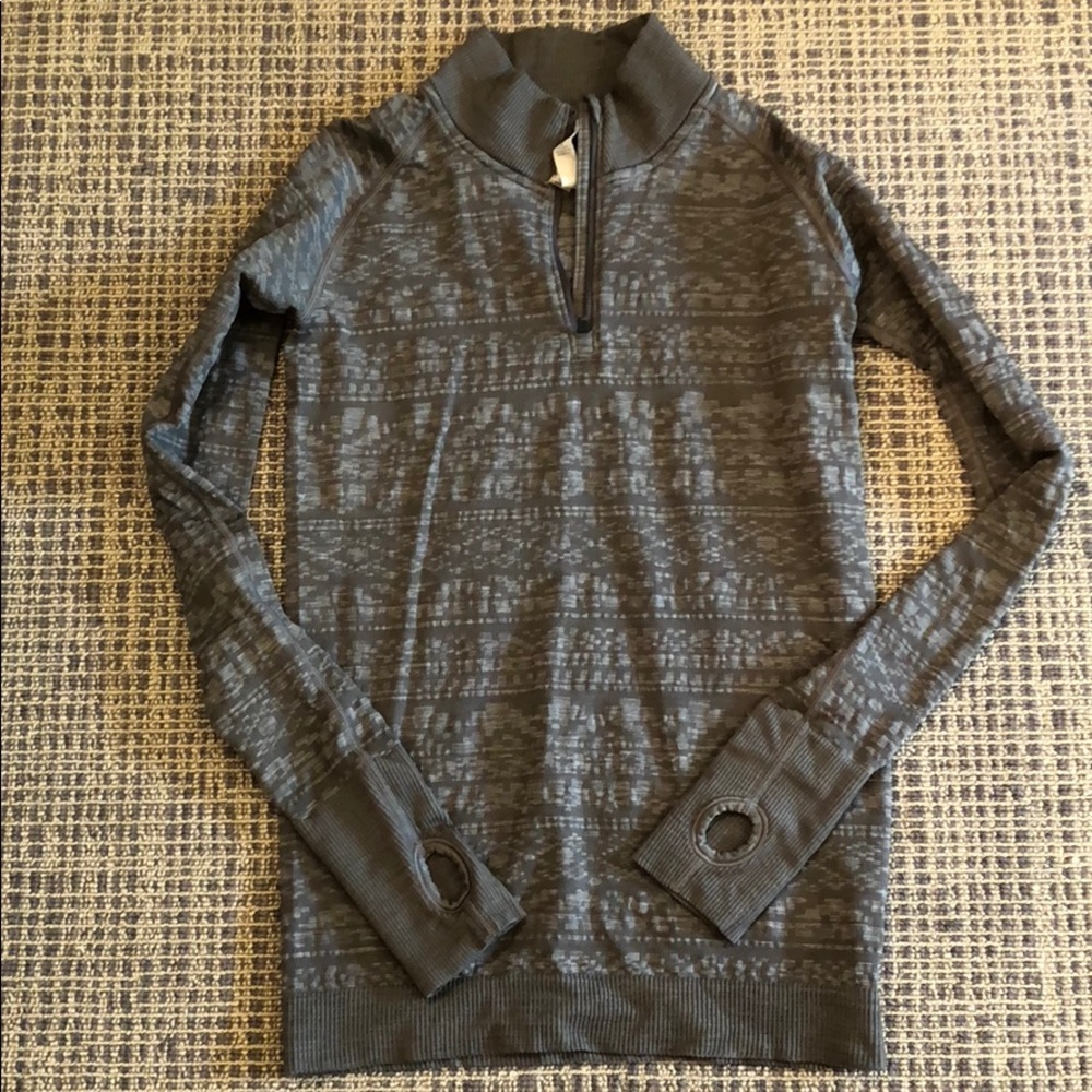 Lululemon Grey Patterned 1/2 Zip Pullover
